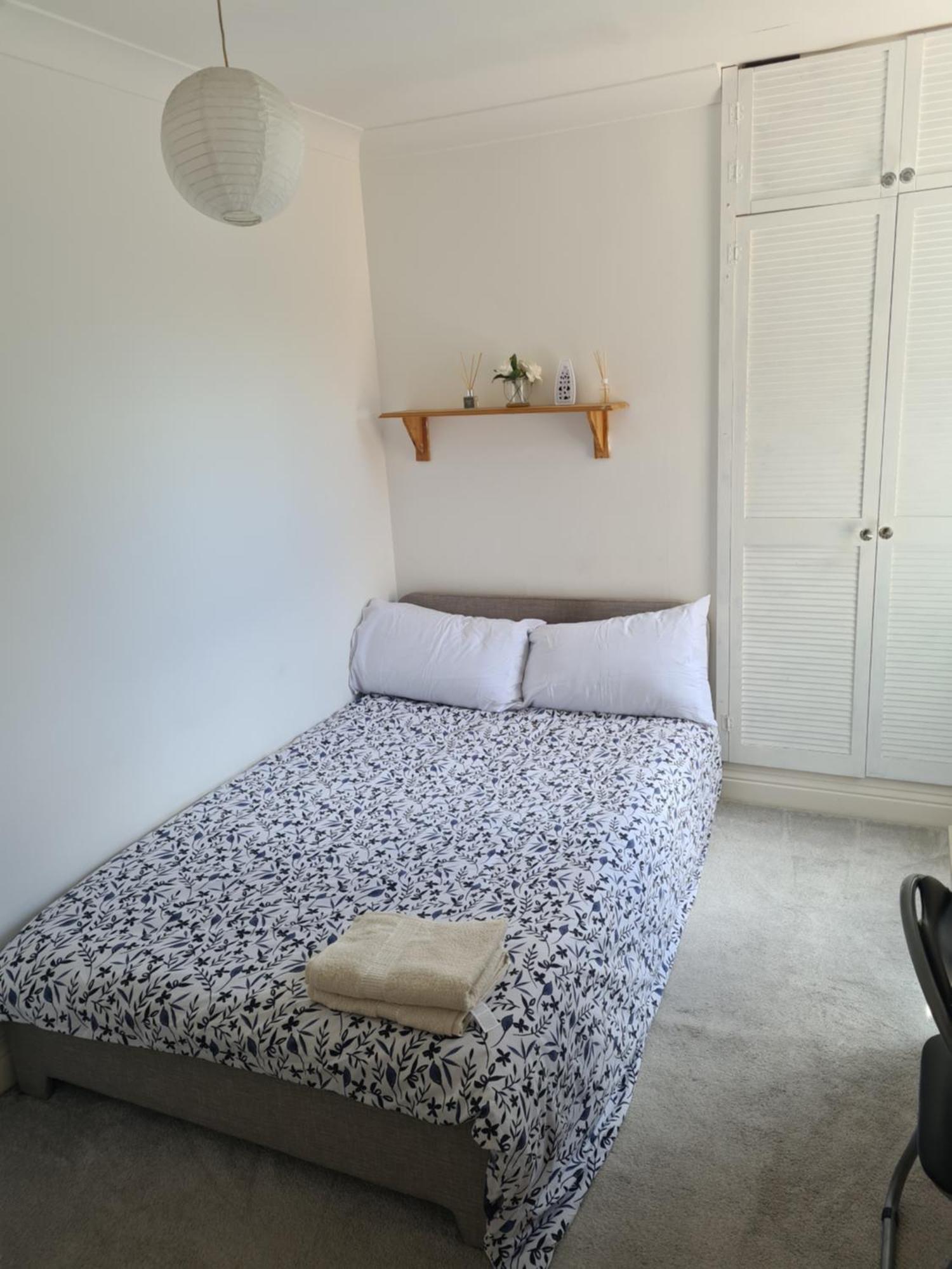 A Private & Beautiful Bedroom With Shared Bathroom In The Heart Of Bournemouth Oda fotoğraf