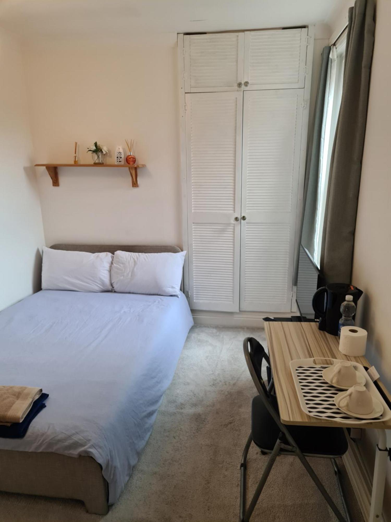 A Private & Beautiful Bedroom With Shared Bathroom In The Heart Of Bournemouth Dış mekan fotoğraf